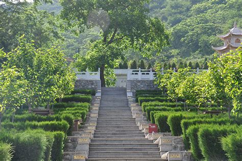 九公山烈士紀念陵園|北京市唯一的英雄纪念园：九公山长城纪念林陵园